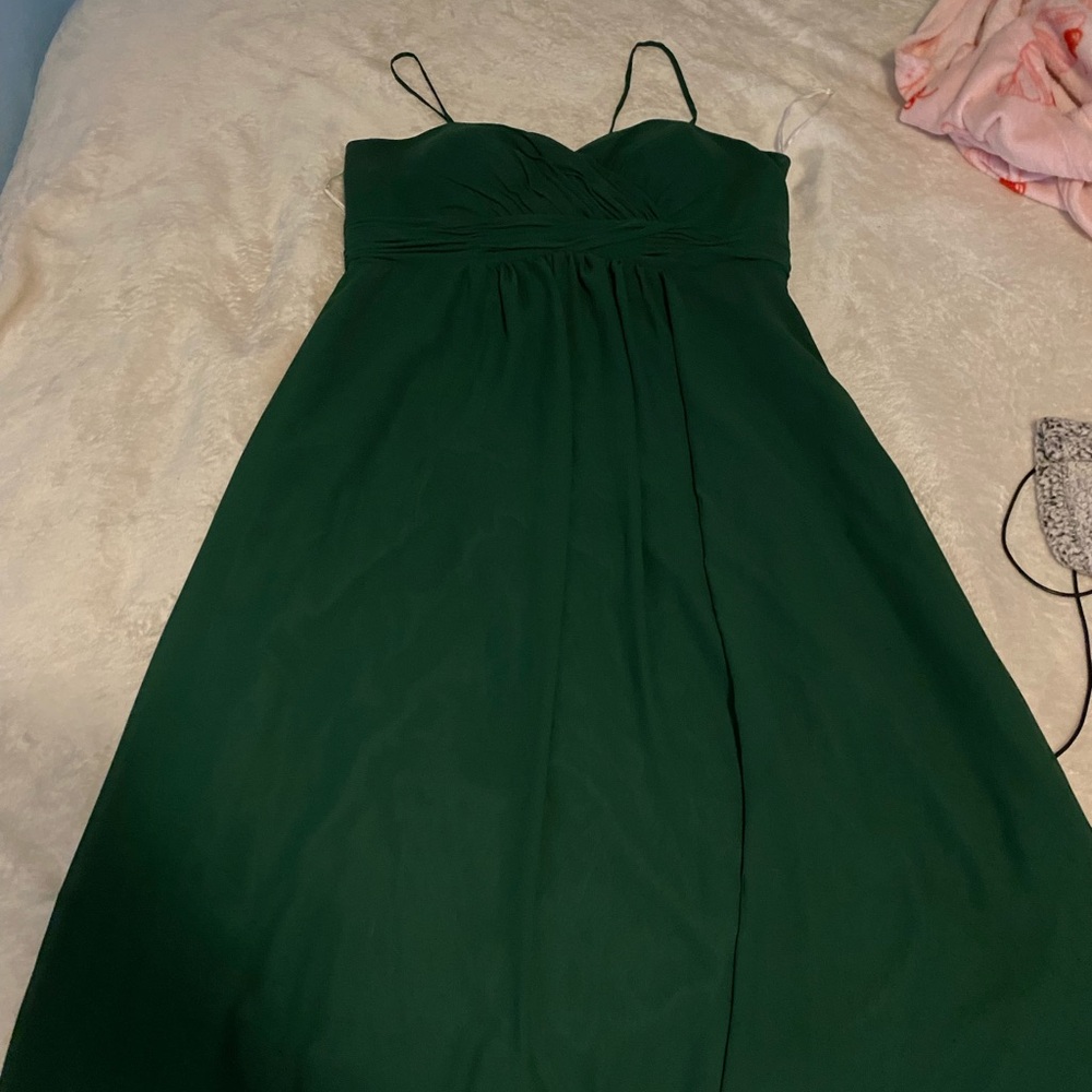Elegant Green Spaghetti Strap Dress